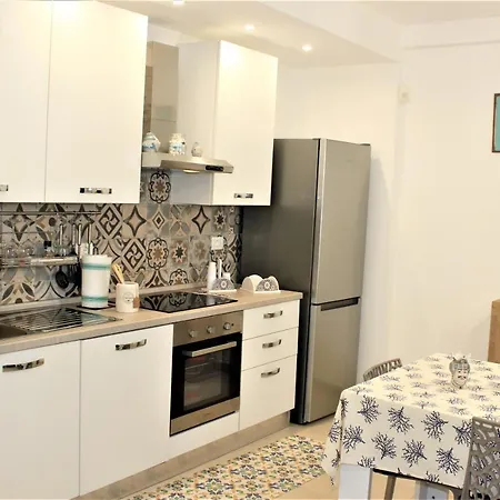 La Casa Di Chloe Holiday home